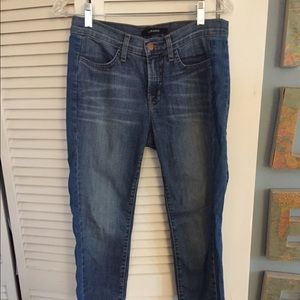 Blue side striped jeans!